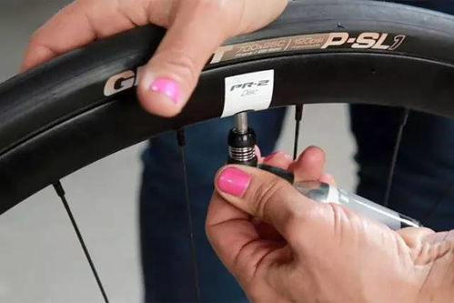 更换轮胎就是这么简单，还不赶快学学