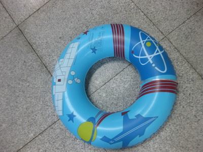 水上乐园的缤纷选择——义乌市虹雨塑料制品PVC充气游泳圈及水上玩具全系列供应